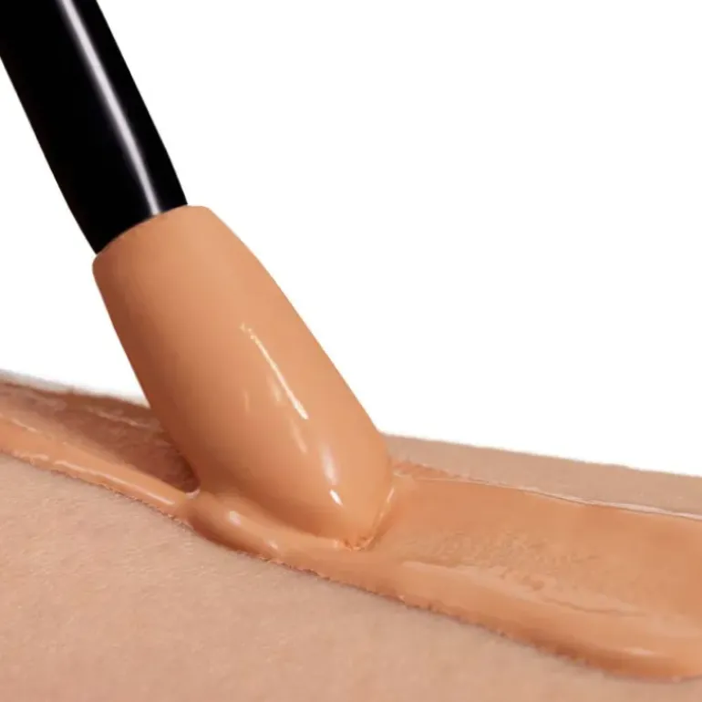 All Hours Precise Angles Concealer