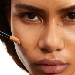All Hours Precise Angles Concealer