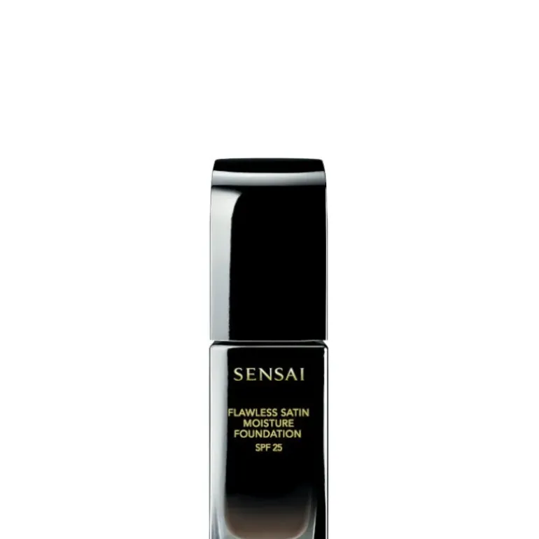 Flawless Satin Moisture Foundation SPF 25