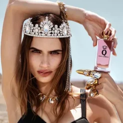 Q by Dolce&Gabbana