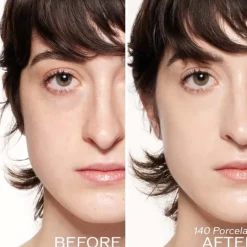 Revitalessence Skin Glow Foundation
