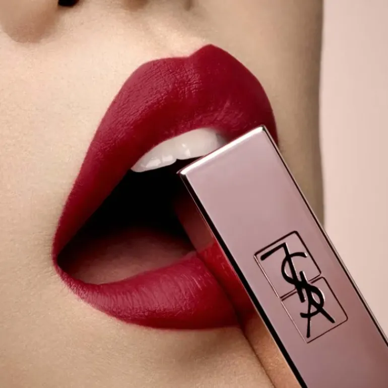 Rouge Pur Couture The Slim Glow Matte