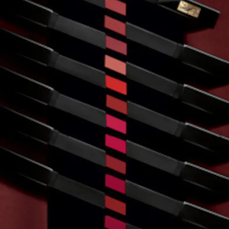 Rouge Pur Couture The Slim Velvet Radical