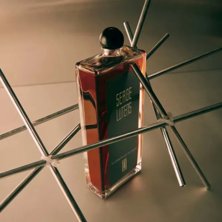 Serge Lutens La Dompteuse Encagée