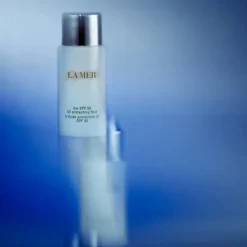 The SPF 50 UV Protecting Fluid 50 ML